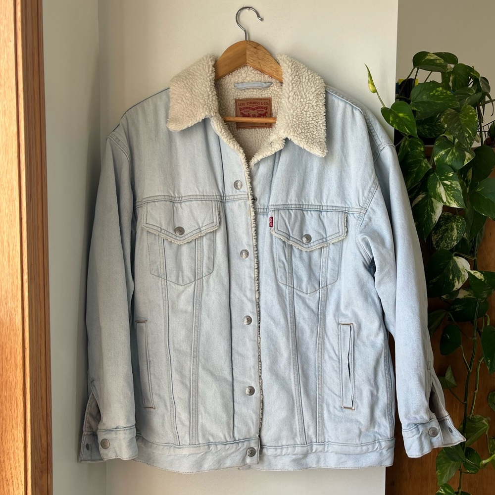 Levi's Original Denim Trucker Jacket with Sherpa Lining